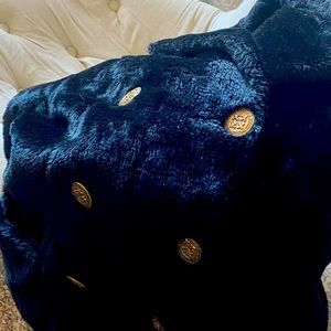 Davis vintage artificial fur that looks and feels real without the cruelty